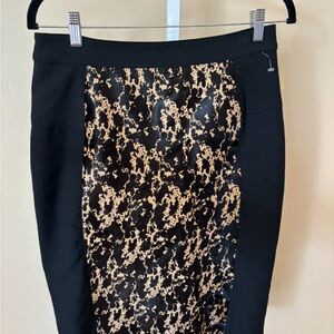 Burberry Elegant Black and Gold Women's Skirt